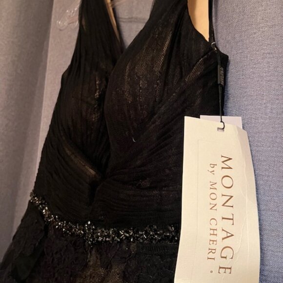 NEW Montage by Mon Cheri Gown - Picture 7 of 9